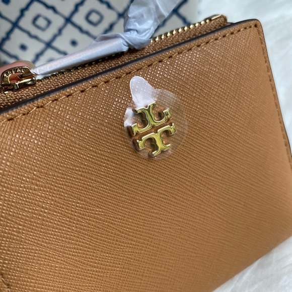 Tory Burch Emerson Mini Leather Wallet - Picture 10 of 11